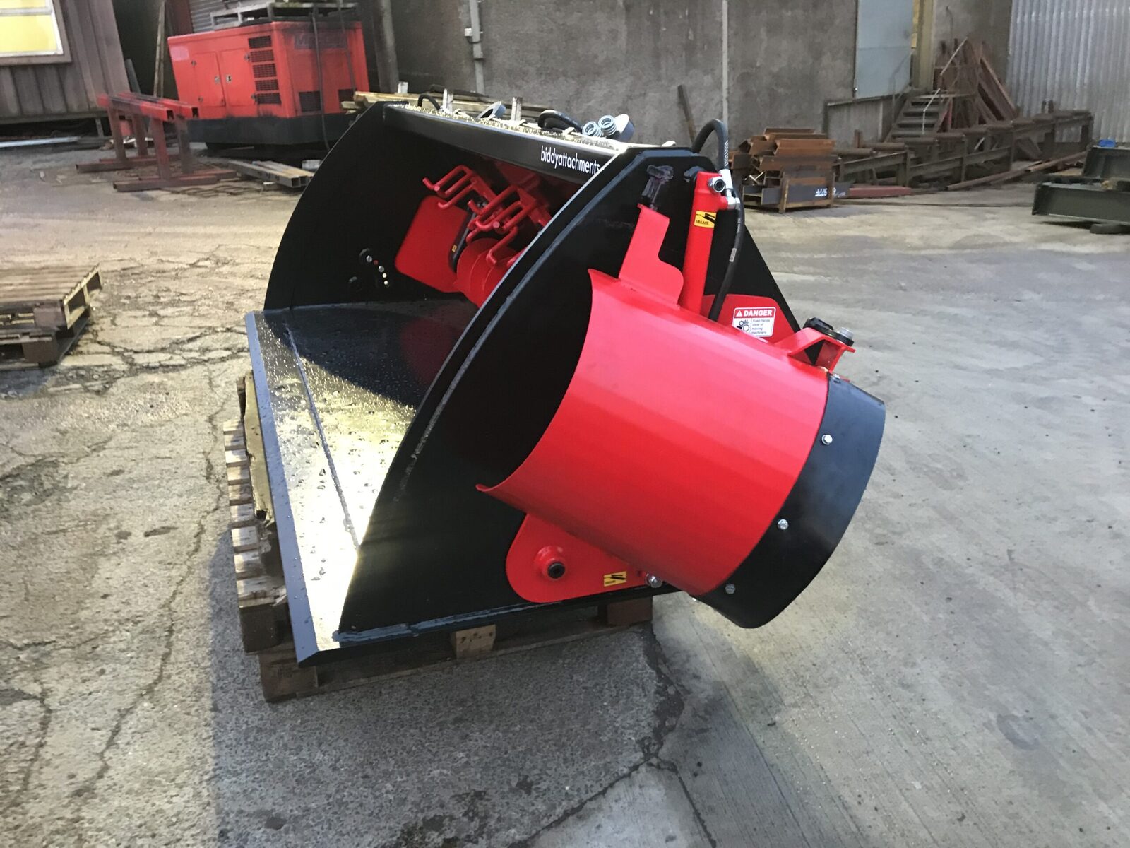 Biddy Dispenser Buckets
