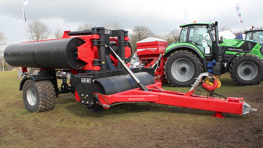 Biddy Land Roller