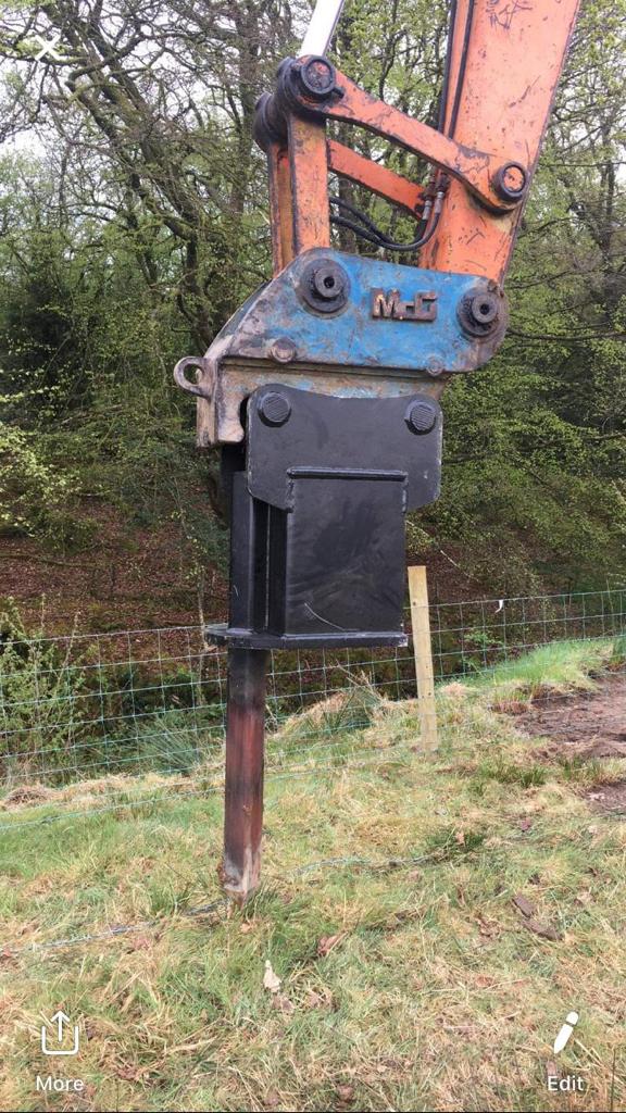 Biddy Post Driver